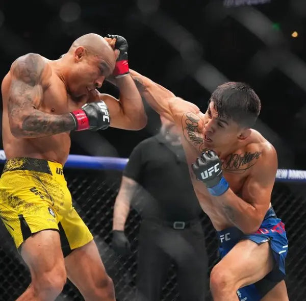 José Aldo é derrotado por Mário Bautista em luta controversa no UFC 307